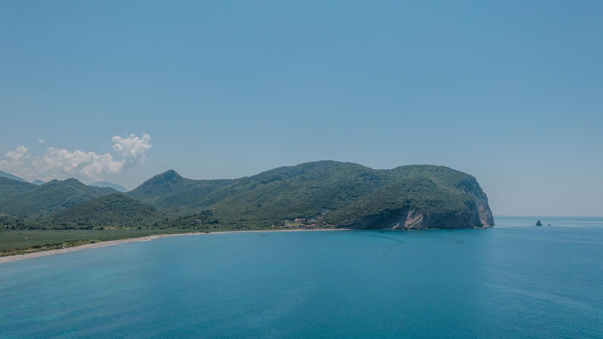 Hotel Aquilo Petrovac Zewnętrze zdjęcie